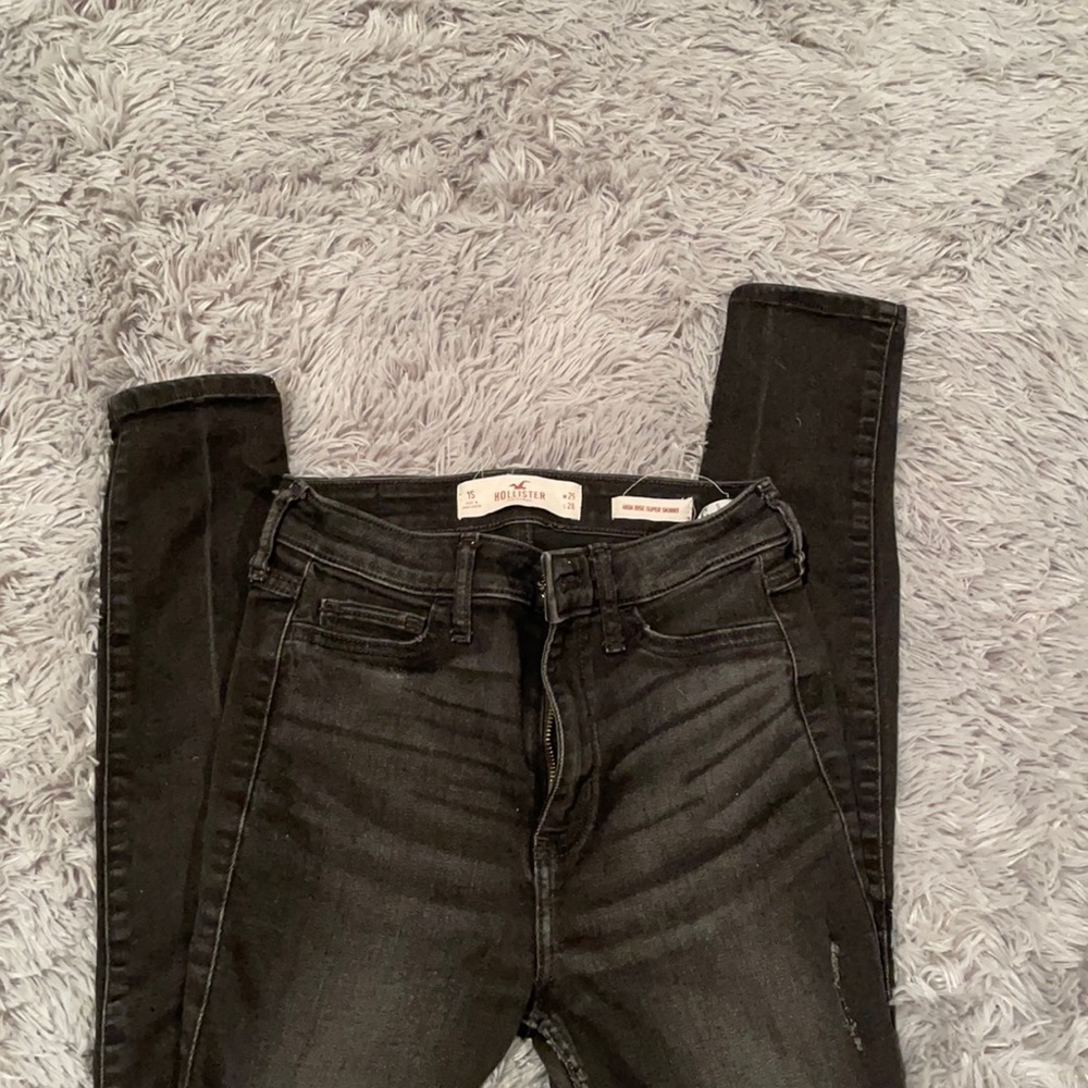 Black ripped jeans
